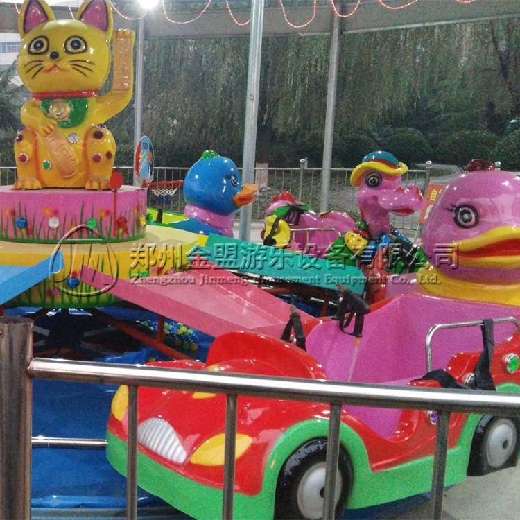 招財(cái)貓水陸戰(zhàn)車