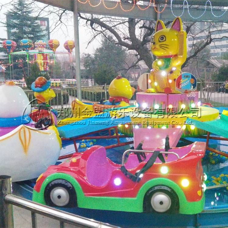 招財(cái)貓水陸戰(zhàn)車