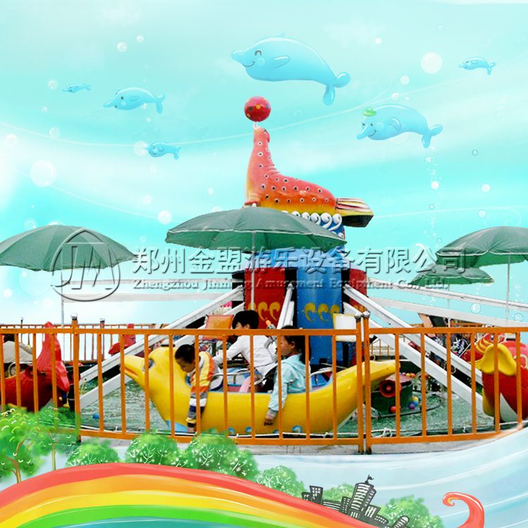 海豚戲水